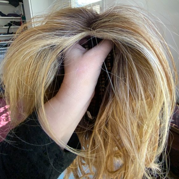 CALIENTE WIG BY BELLETRESS | MONO PART | Sugar cookie with hazelnut wig - Picture 6 of 11